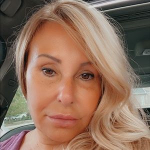 Meet your Posher, Alessandra